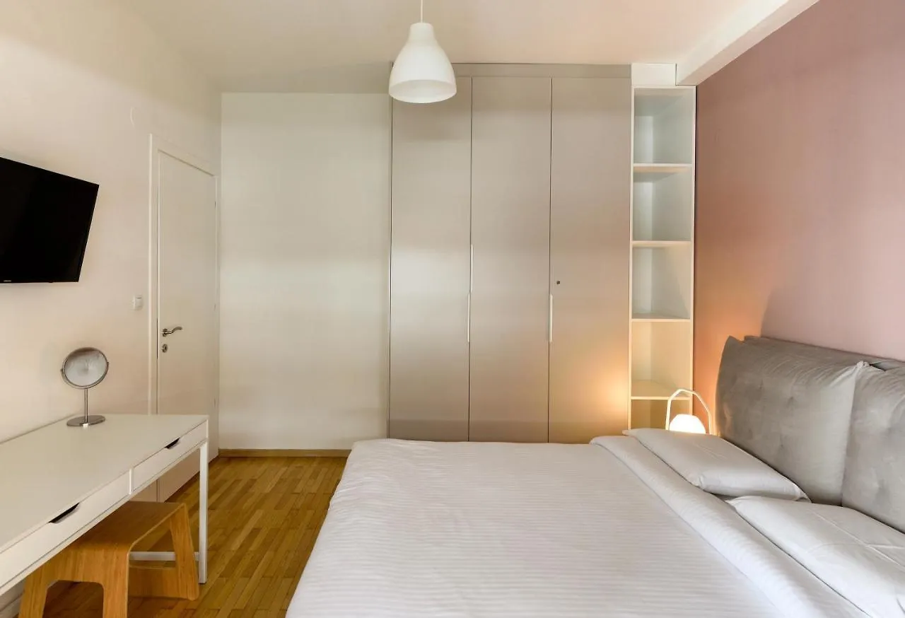 Blu & Marrone Suites-Parking Included Θεσσαλονίκη