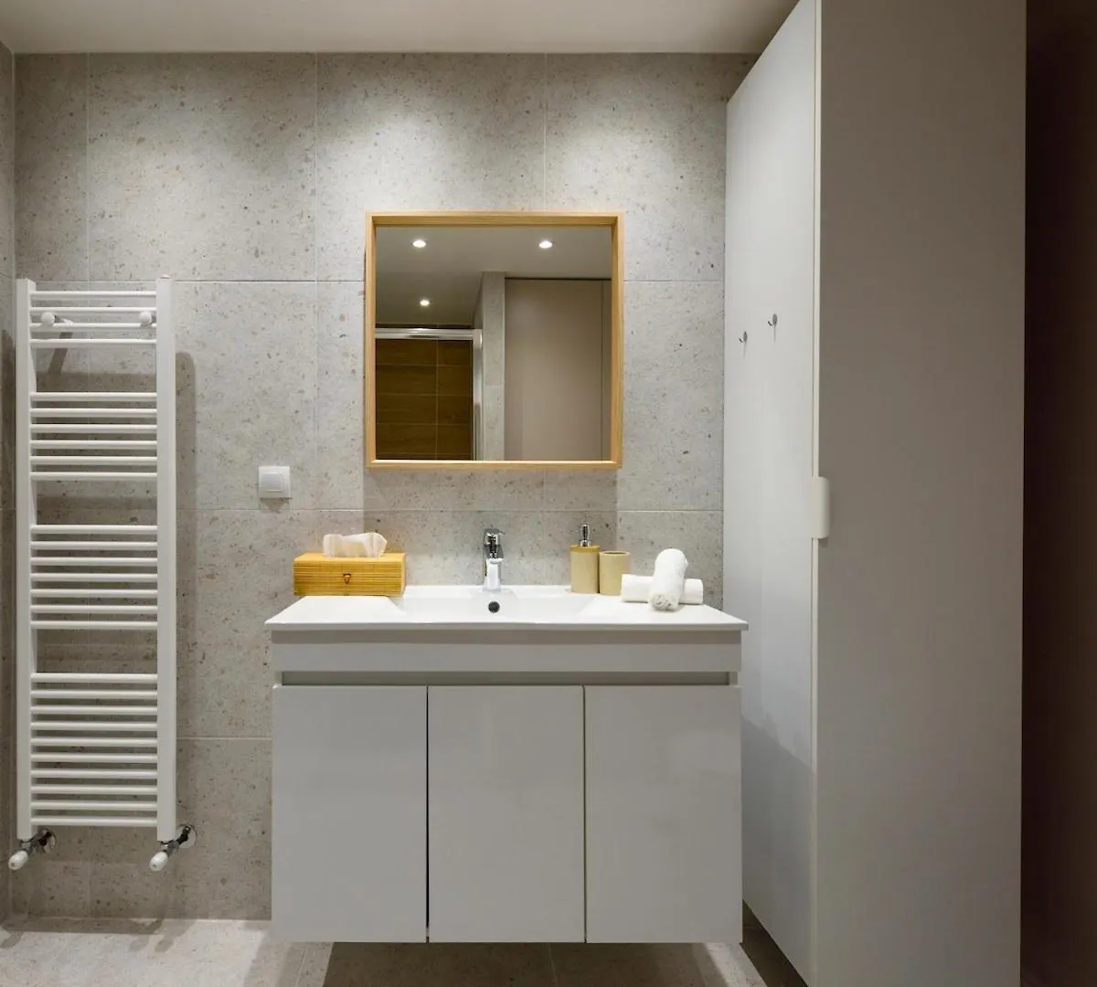 公寓 Blu & Marrone Suites-Parking Included 塞萨洛尼基