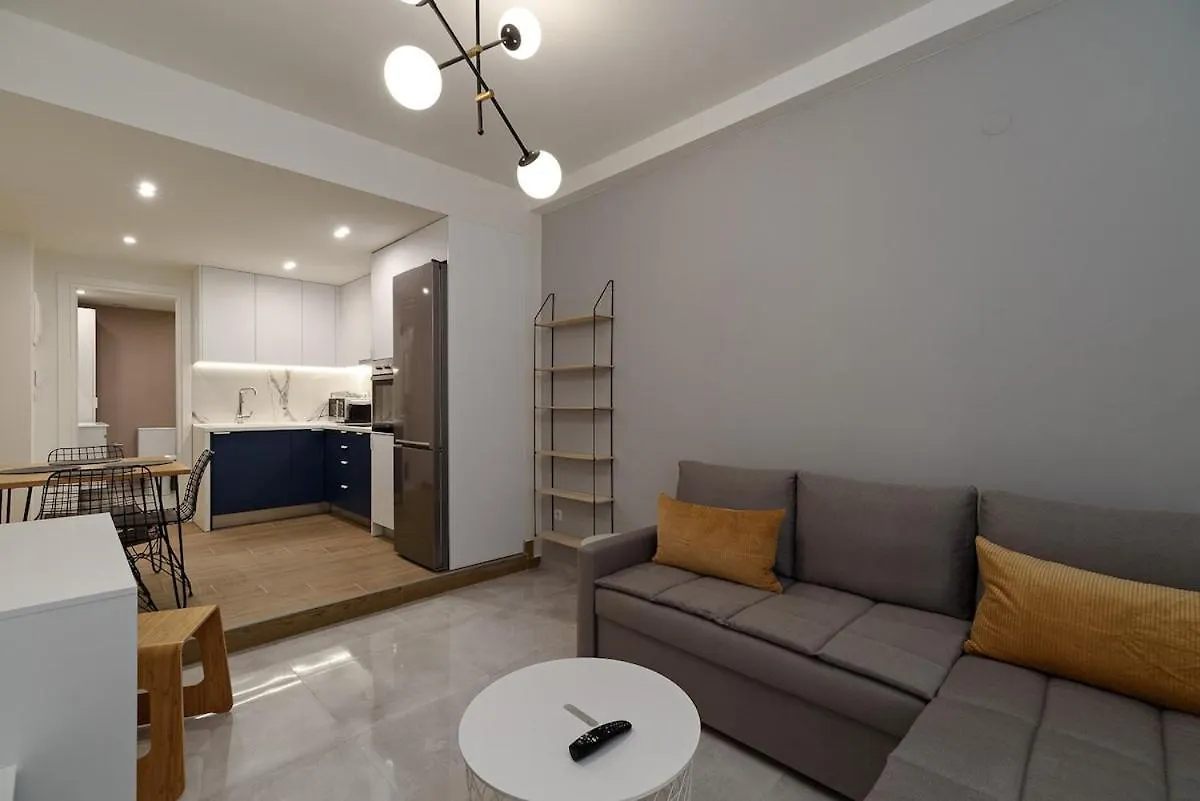 Blu & Marrone Suites-Parking Included Thessaloniki